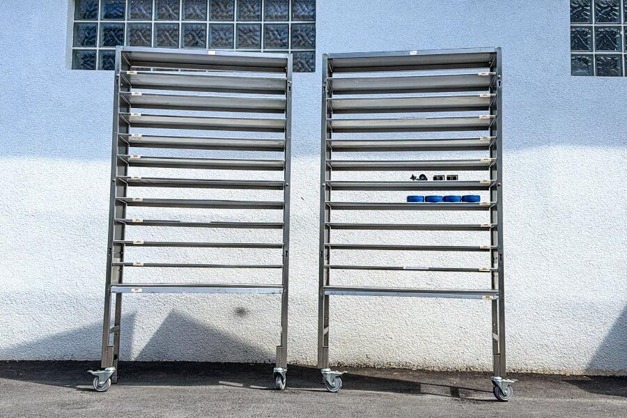 2 Nirosta Transport Einheiten, fahrbar 